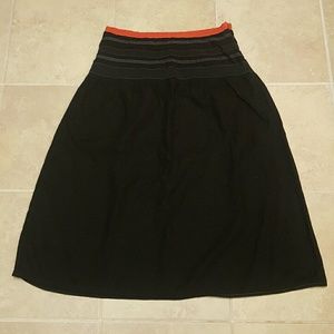 Anthro - Neesh by D.A.R. - Linen Blend Black & Coral Midi Skirt